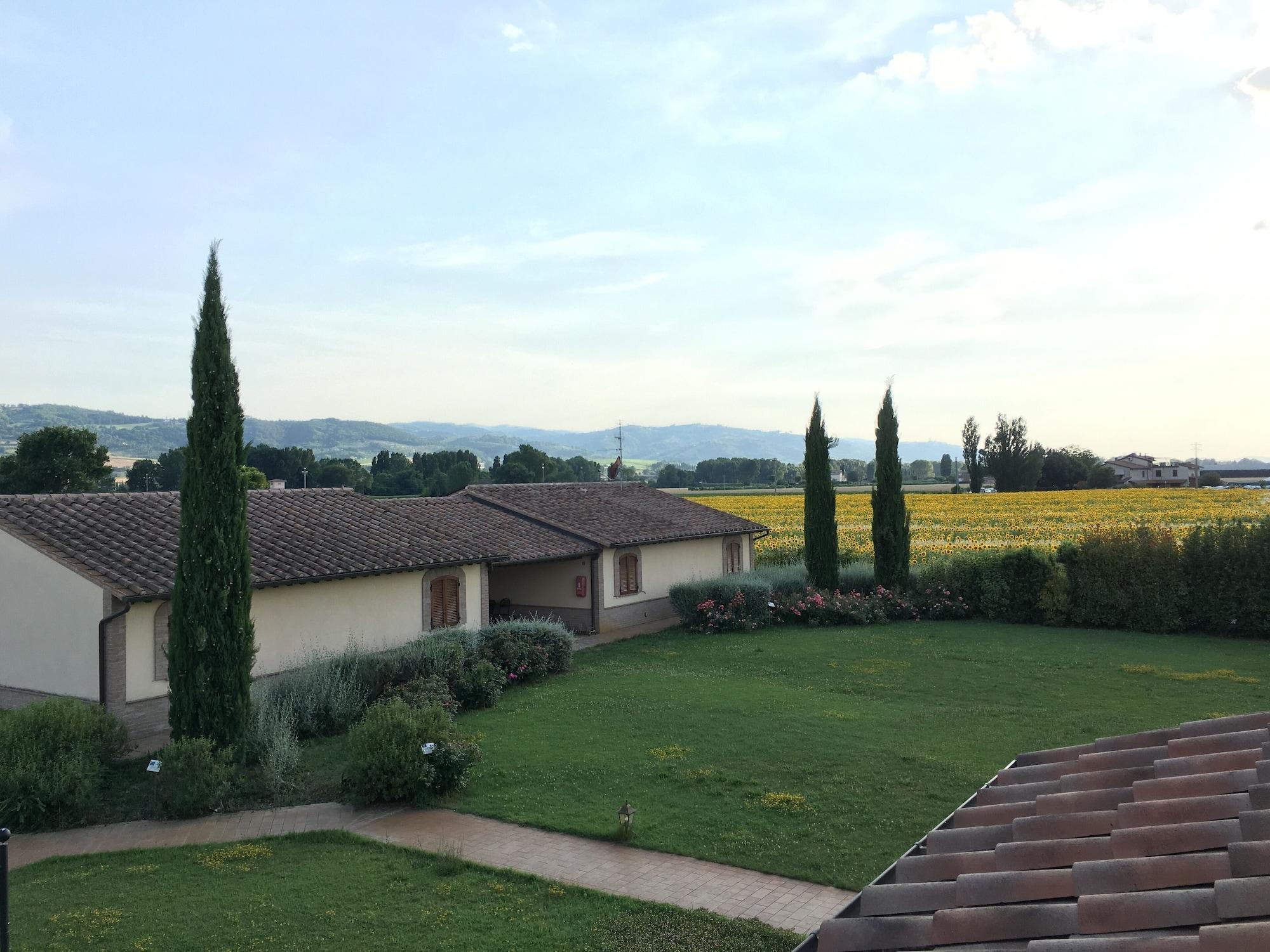 Agriturismo Le Rondini Di Francesco Di Assisi Cannara Zewnętrze zdjęcie