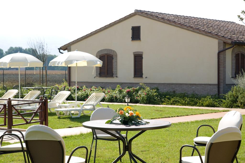 Agriturismo Le Rondini Di Francesco Di Assisi Cannara Zewnętrze zdjęcie