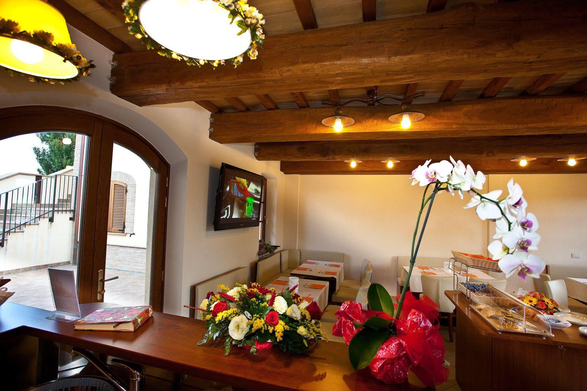 Agriturismo Le Rondini Di Francesco Di Assisi Cannara Zewnętrze zdjęcie