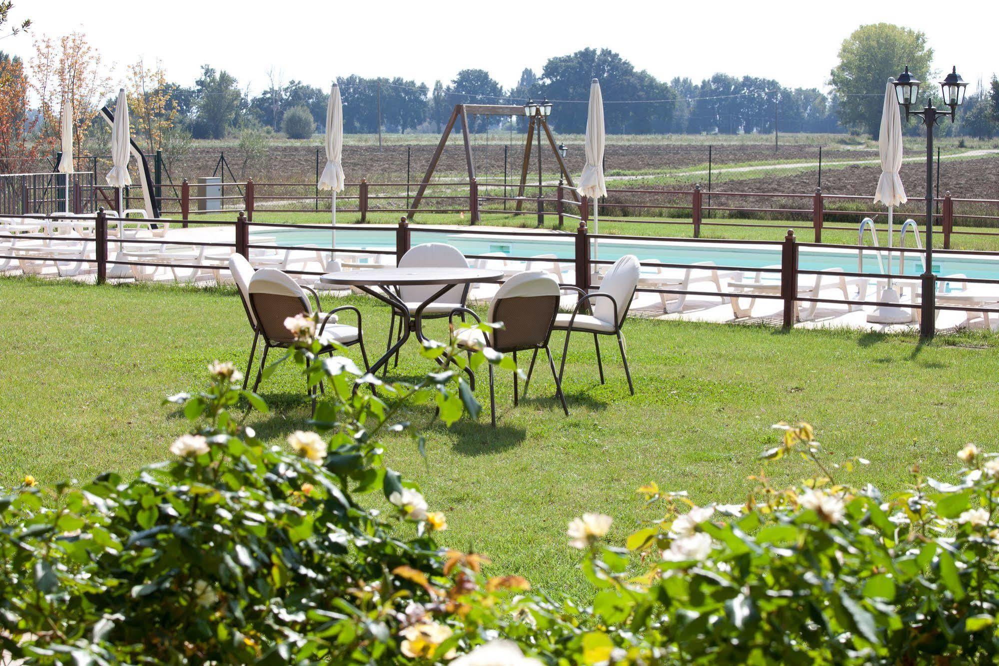 Agriturismo Le Rondini Di Francesco Di Assisi Cannara Zewnętrze zdjęcie